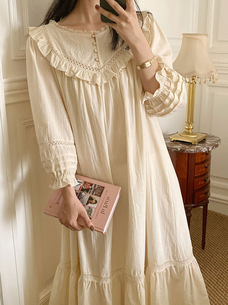 Victoria's Vintage Elegance Nightwear