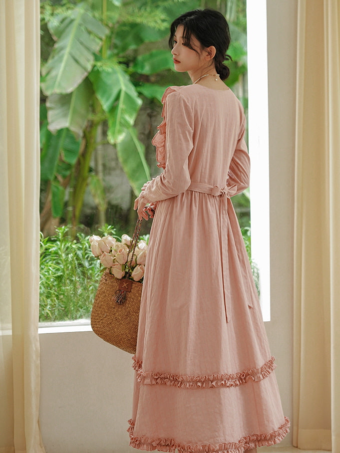 Lily's Romantic Retro Pink Dress