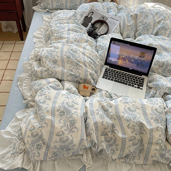Cottagecore Blue Floral Bedding Set