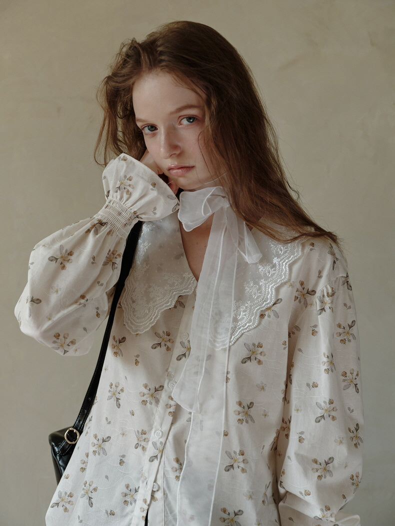 Vintage Floral Lace Collar Blouse