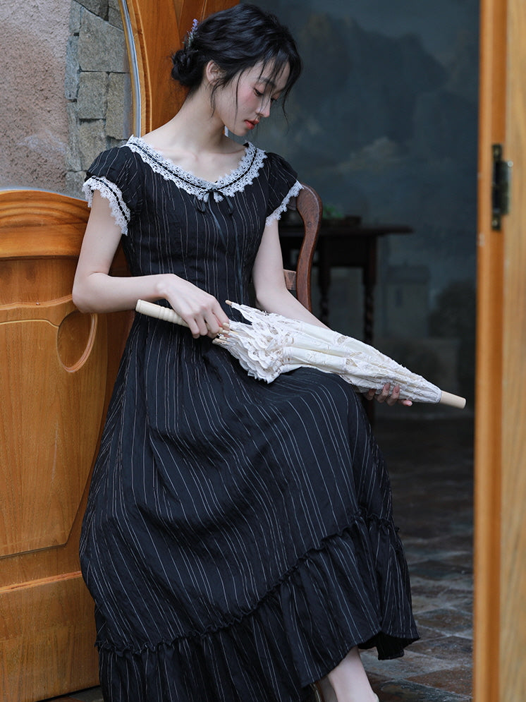 Victoria's Retro Black Elegance Dress