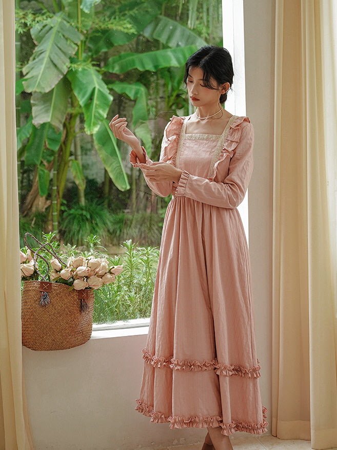 Lily's Romantic Retro Pink Dress