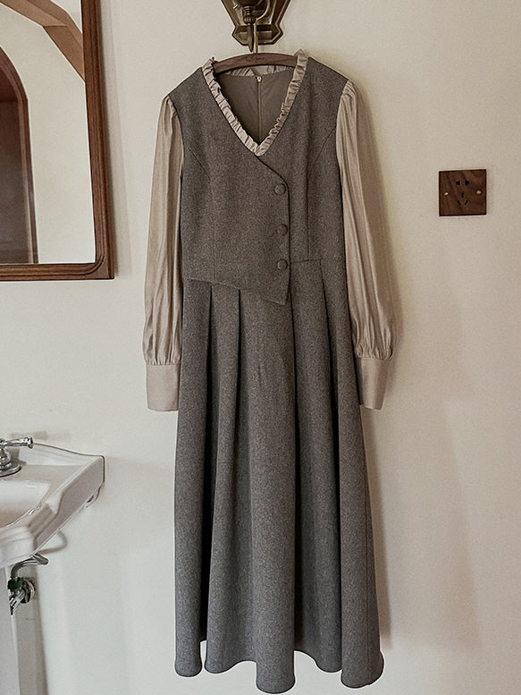 Vintage Elegance Pleated Vest Dress