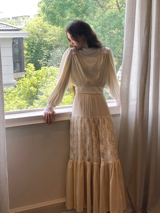 Vintage Lace Tiered Maxi Skirt