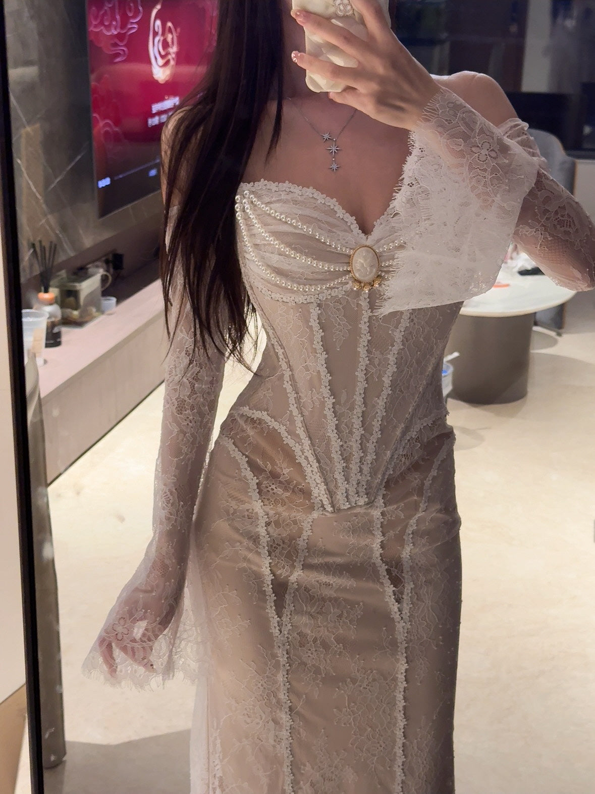 Victorian Elegance Off-Shoulder Lace Gown