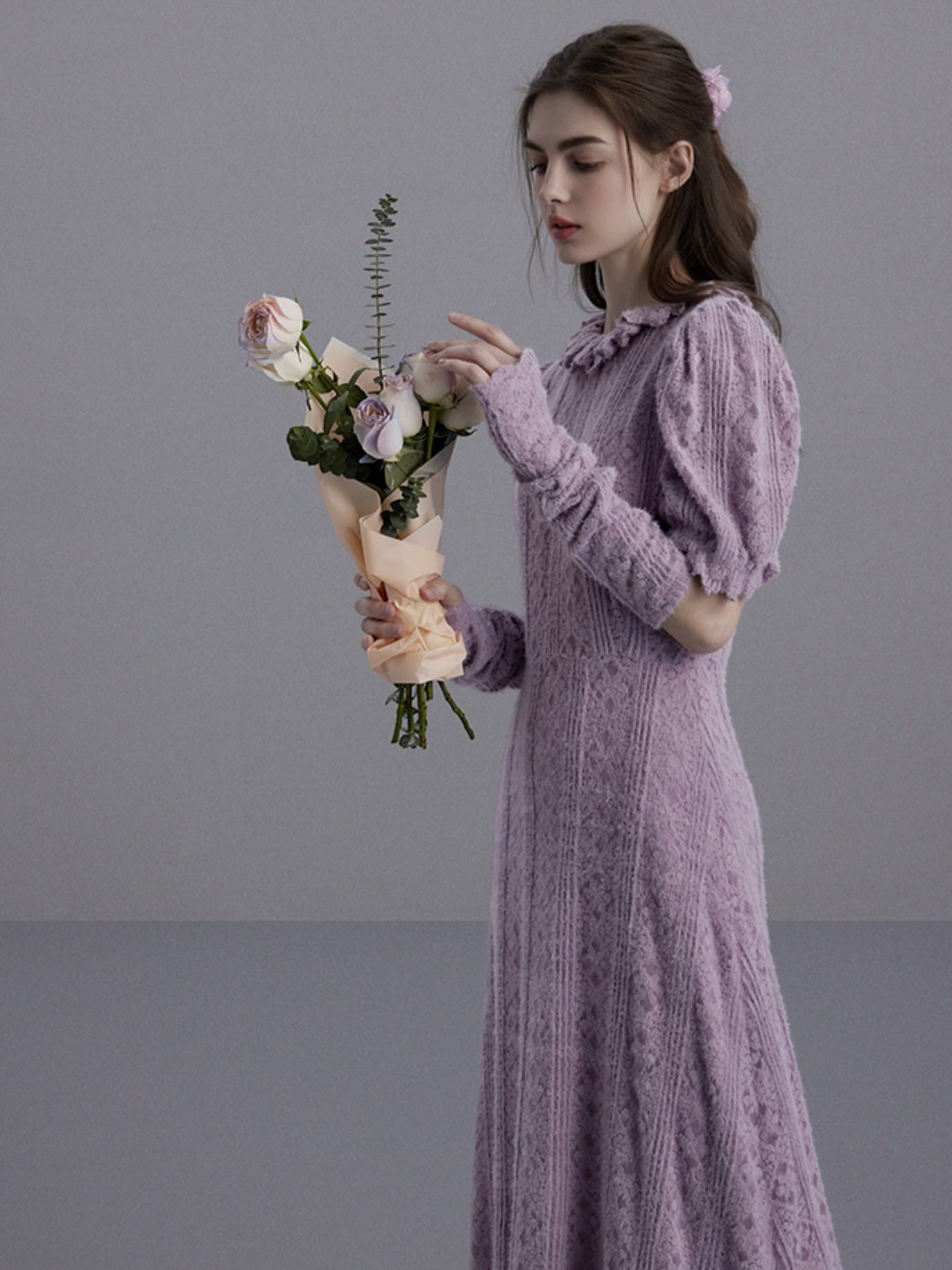 Elegant Puff-Sleeve Knit Dress