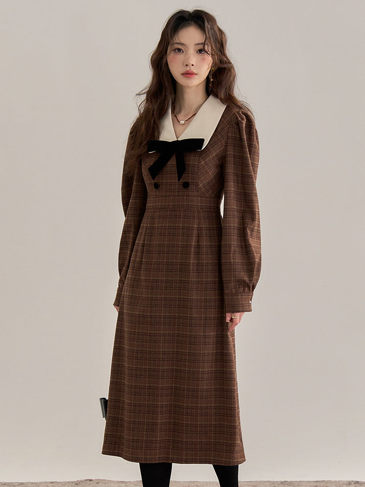 Vintage Plaid Bowkno Dress