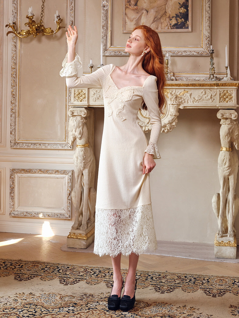 Elegant Lace Trim Flared Sleeves Knit Dress
