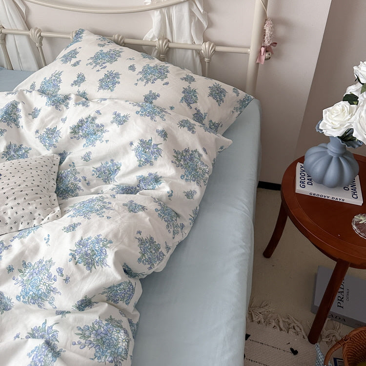 Blue Blossom Dream Bedding Set