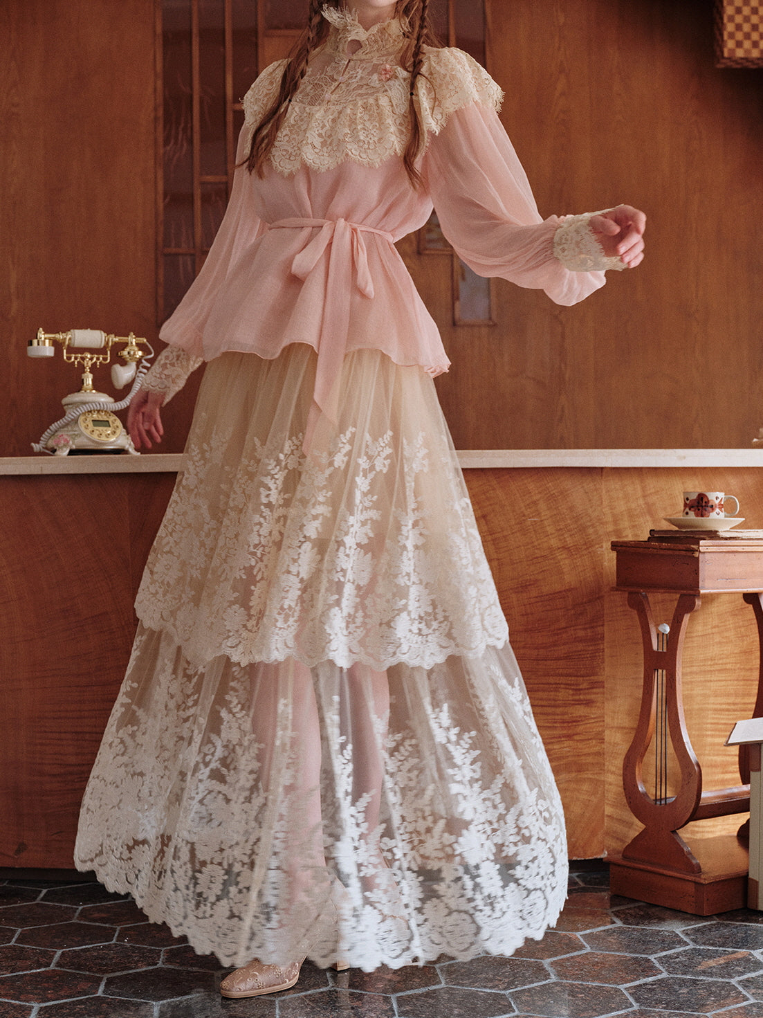 Ethereal Vintage Lace Tiered Skirt Ivory / L Ethereal Vintage Lace Tiered Skirt Ivory / L