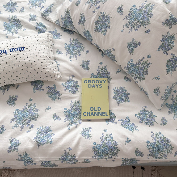 Blue Blossom Dream Bedding Set