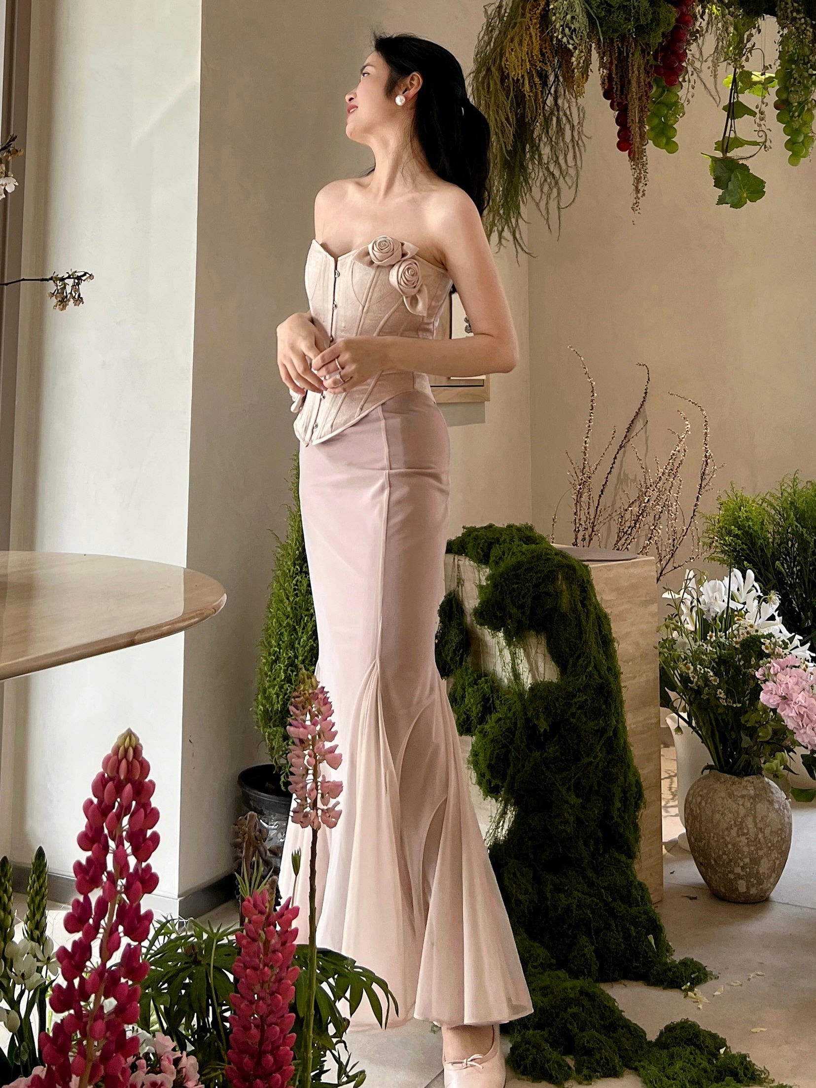 Ethereal Slim-Fit Mermaid Skirt