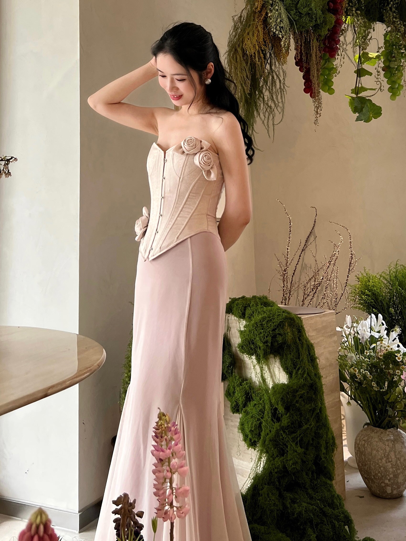 Ethereal Slim-Fit Mermaid Skirt