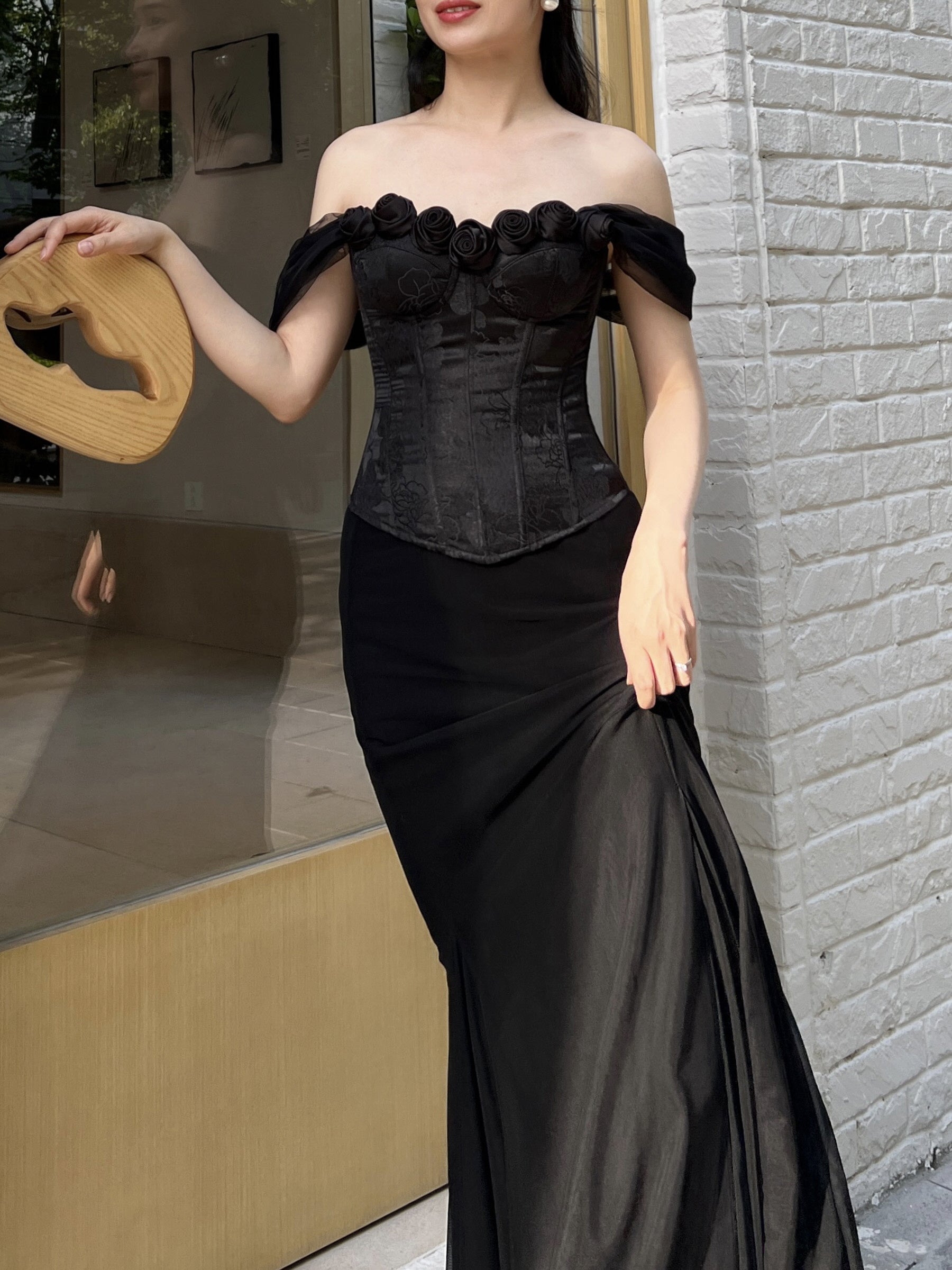 Ethereal Slim-Fit Mermaid Skirt