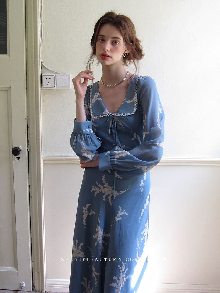 Blue Floral Retro Maxi Dress