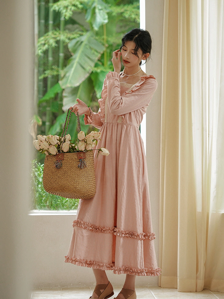 Lily's Romantic Retro Pink Dress