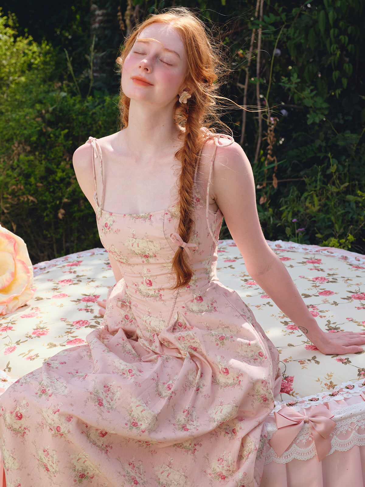 Pastoral Pink Vintage Floral Lace-Up Dress