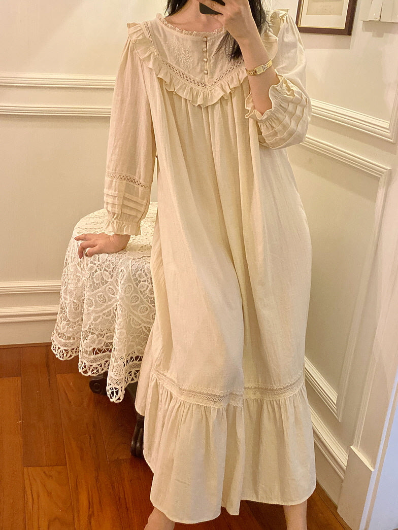 Victoria's Vintage Elegance Nightwear
