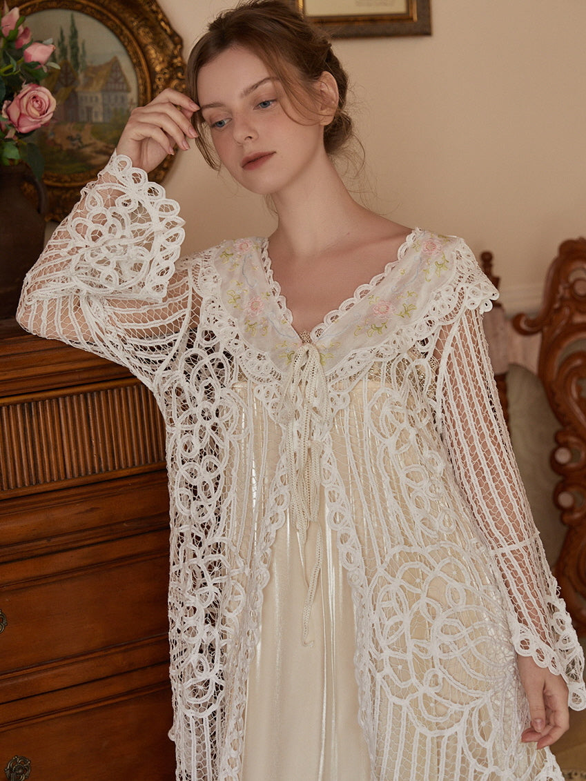 Vintage Floral Embroidered Lace Overlay Vintage Floral Embroidered Lace Overlay