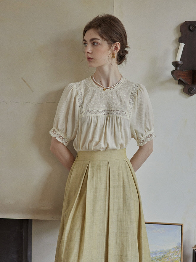 Delicate Floral Lace Trim Blouse