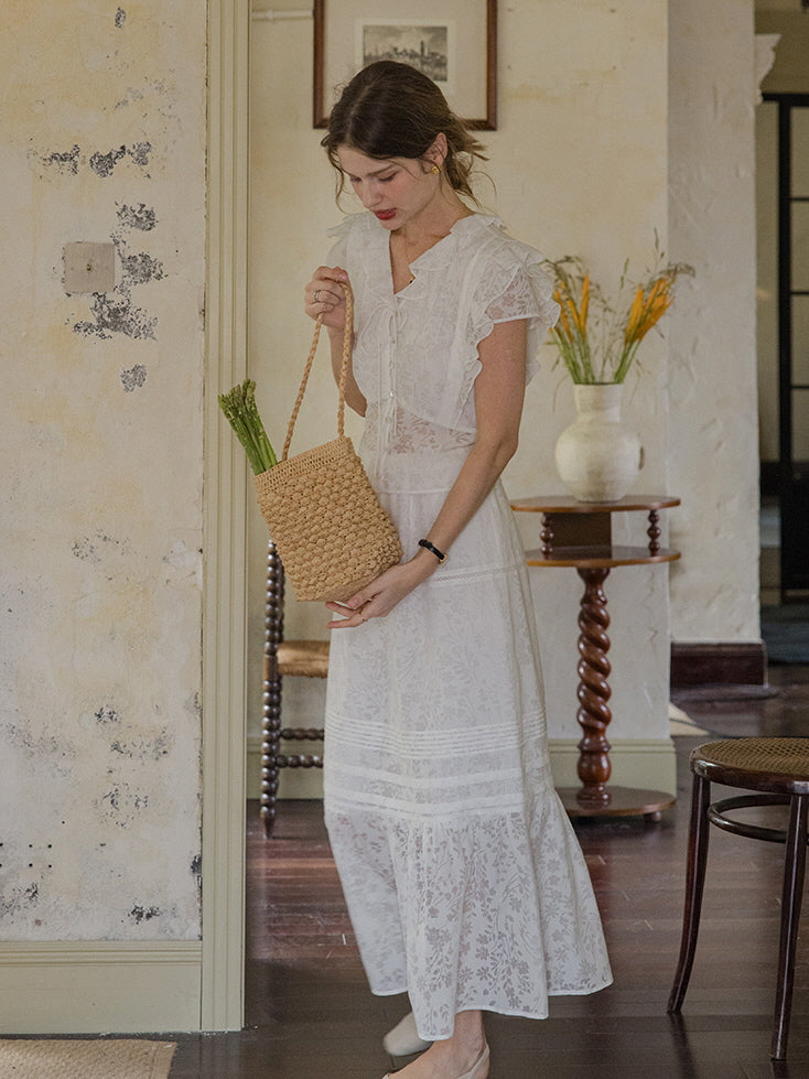 Amelila's Floral Breeze Blouse