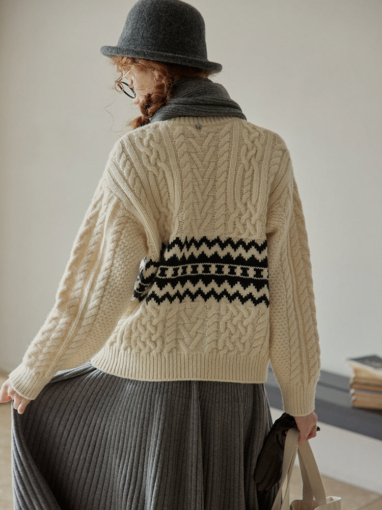 Geometric Pattern Vintage Cream Wool Cardigan