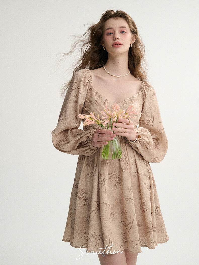 Vintage Botanical Puff-Sleeve Dress