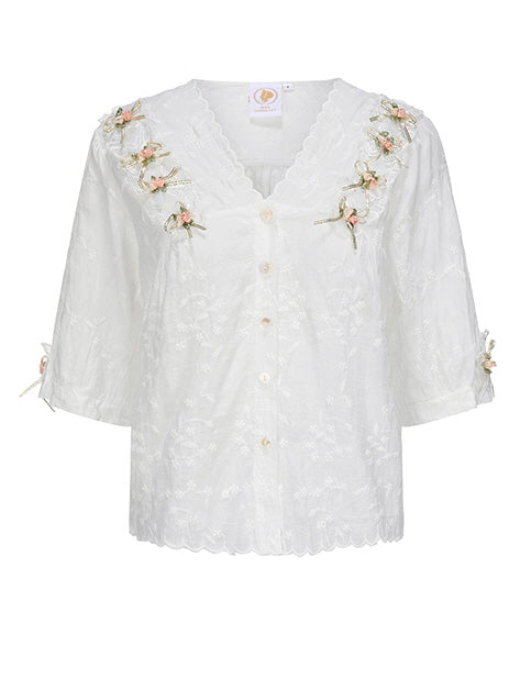 Ella's Retro Floral Elegance Blouse
