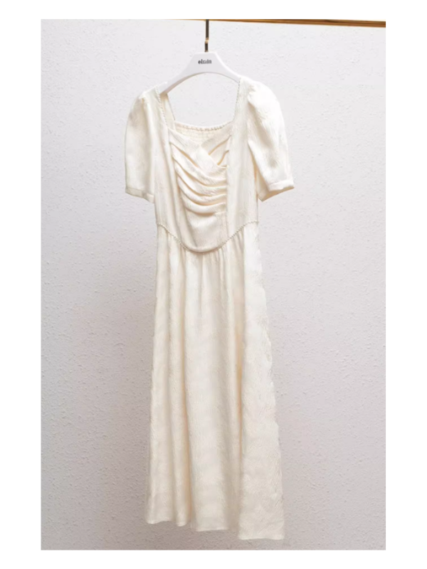 Elegant Pleated Sweetheart Dress