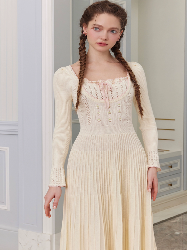 Melody of the Blooming Cotton Dress