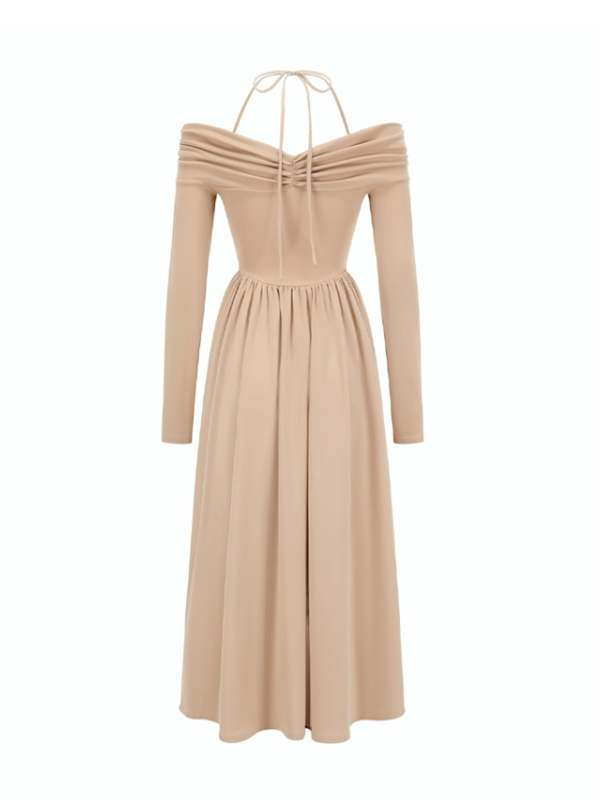 Glimpses of a Timeless Reverie Dress