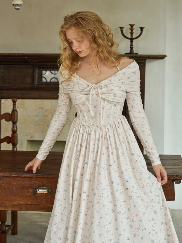 Glimpses of a Timeless Reverie Dress
