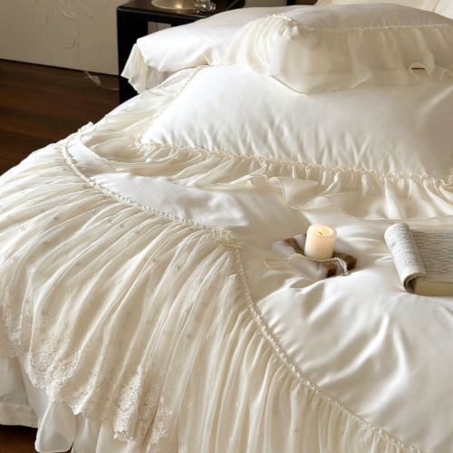 Romantic Parisian Lace Bedding Set