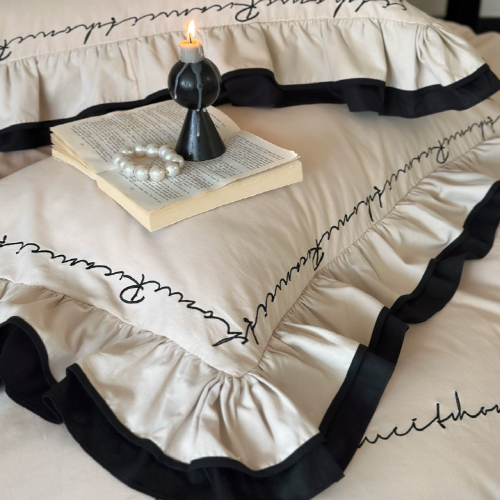French Lettering Frill Bedding Set