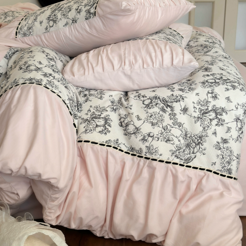 French Vintage Floral Pink Bedding Set