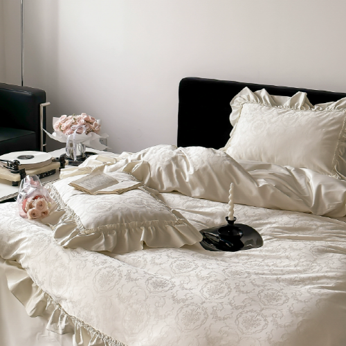 Royal Elegance White Bedding Set