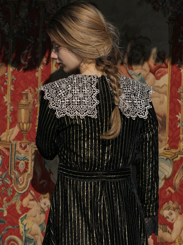 Golden Twilight Lace Dress