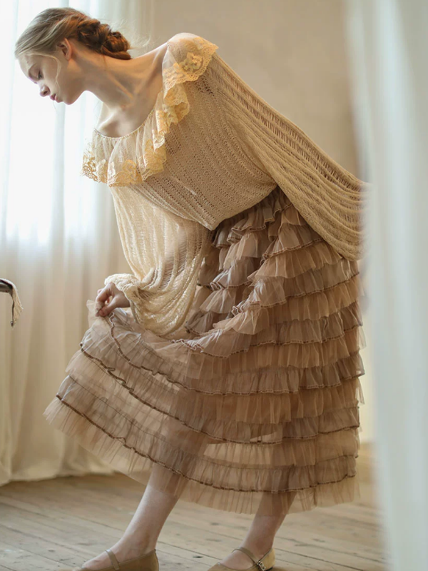 Elegant Forest Lace Frill Knit