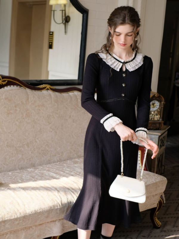 Elegant Frilled Noir Knit Dress