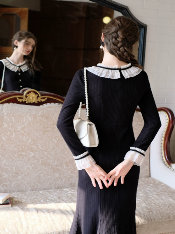 Elegant Frilled Noir Knit Dress