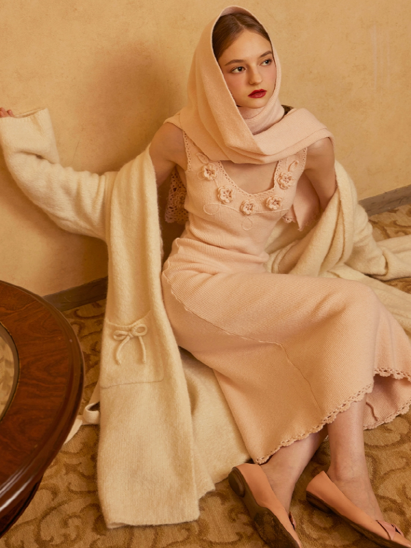 Elegant Blooming Lace Knit Dress