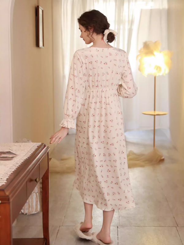 Rose Dreamer Nightgown