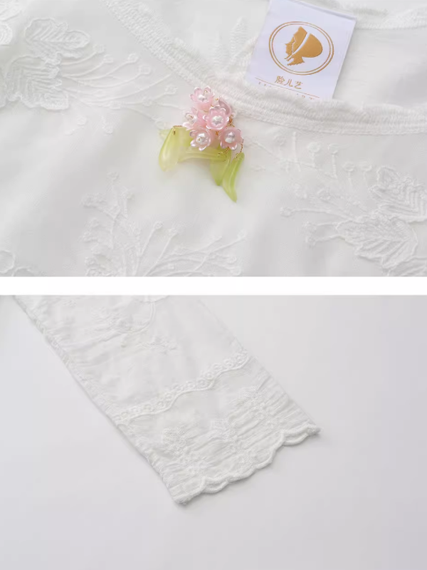 Round Collar Garden Embroidered Blouse