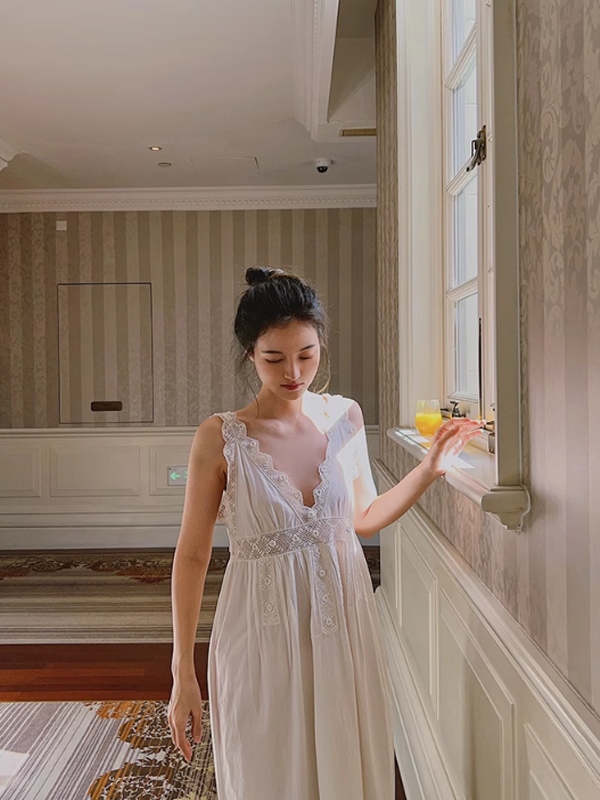 Antique Elegance Cotton Nightgown