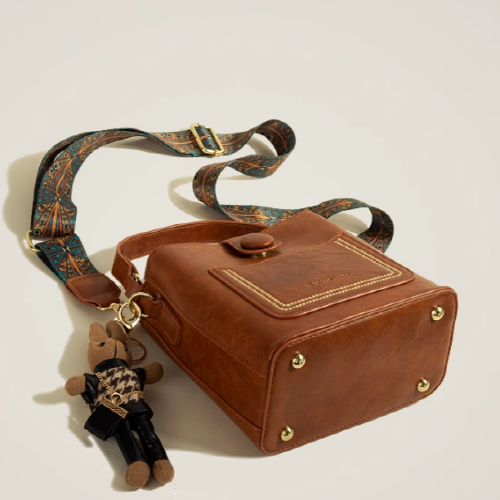 Retro Strap Crossbody Bucket Bag
