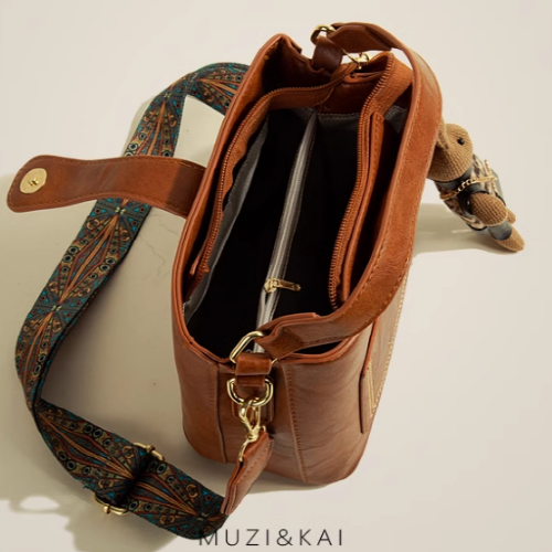 Retro Strap Crossbody Bucket Bag