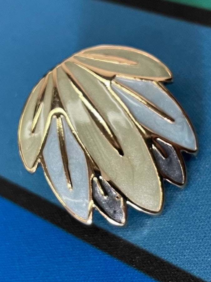 Vintage Leaf Stud Earrings