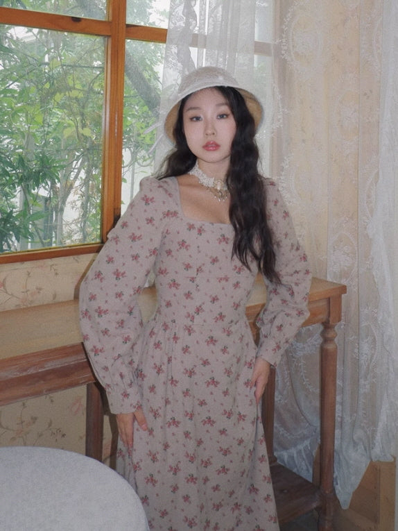 Vintage Rose Cottage Dress