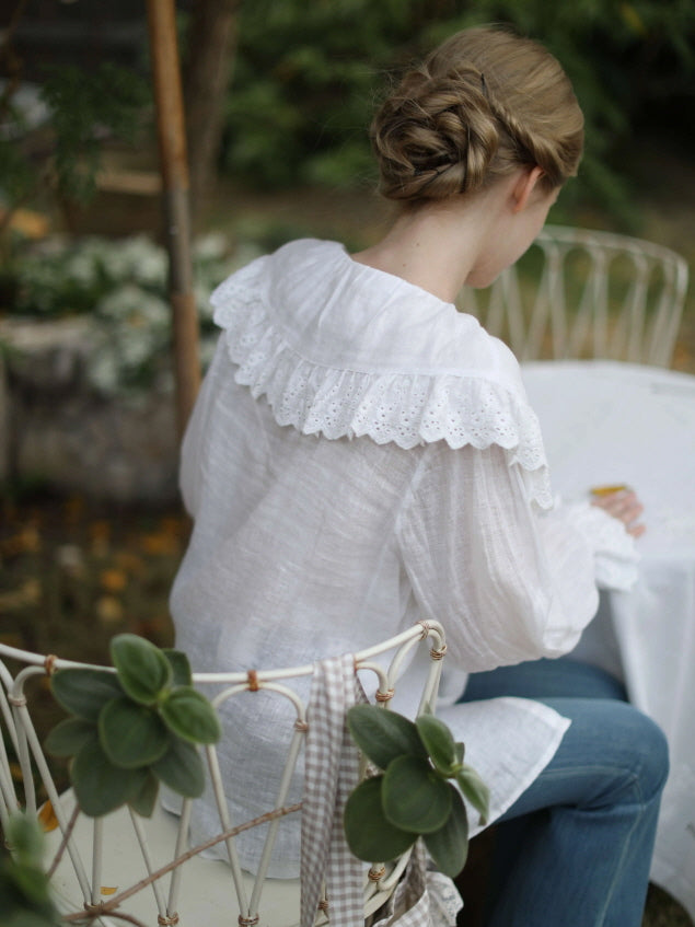 Romantic Broderie Ruffle Collar Blouse