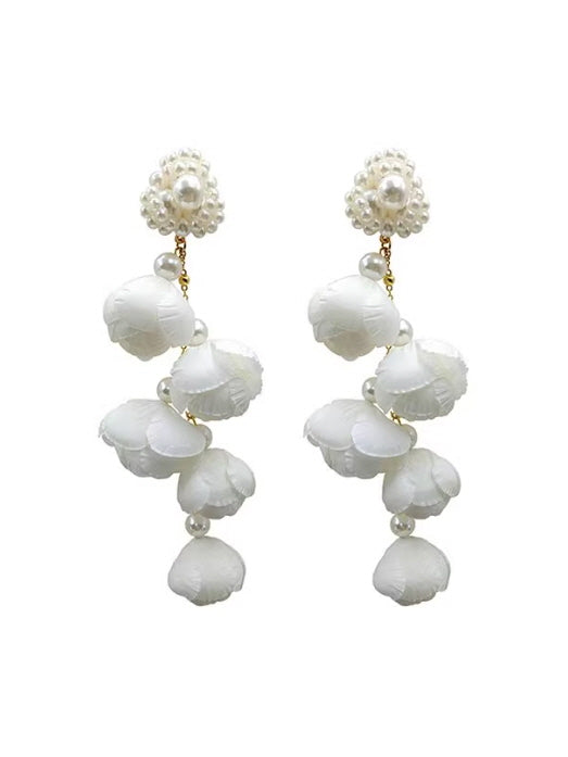 Blooming Pearl Blossom Earrings